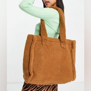 Teddy Tote